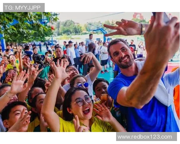 徐岚与姚明携手共创篮球新篇章探索体育与文化的深度融合