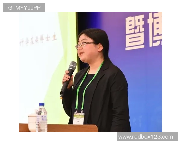 深度对话：李丽如何在CSGO中追寻梦想与成长的故事