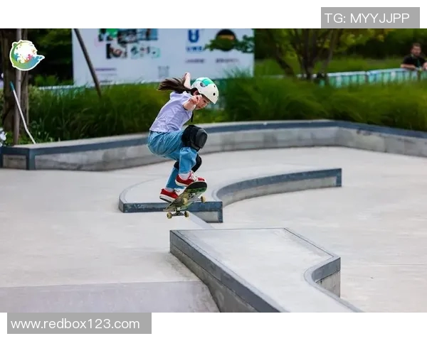 赛后复盘：上海滑板队与深圳滑板队的战术意识与团队协作分析